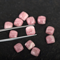 Vente en gros de rhodochrosite naturelle de haute qualité, cabochon carré de 5 mm, pierre précieuse à prix bas pour la fabrication de bijoux
