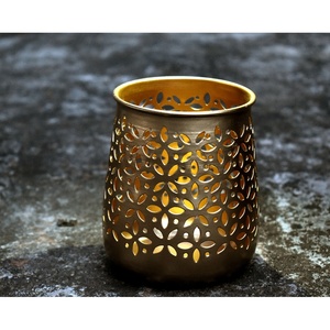 Porte-bougie en forme de bol avec un Design Antique et une finition argentée - Product Image 6