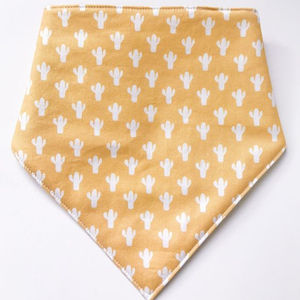 Bavoirs en bandana réversible pour bébé, bavoir style bandana - Product Image 1