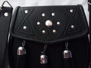 Semi-robe en cuir véritable personnalisée de haute qualité Sporrans noirs Style écossais élégant - Product Image 2