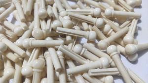 หมุดบริดจ์กีตาร์อะคูสติกที่ชัดเจนพร้อมส่งของอินเดียชิ้นส่วนเครื่องสายบริสุทธิ์อุปกรณ์เสริมจำนวนมาก - Product Image 5