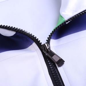 Chándal de entrenamiento informal unisex polivinílico con logotipo personalizado de la mejor calidad, conjunto deportivo de buena calidad con impresión por sublimación, estilo masculino - Product Image 6