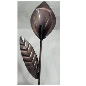 Fleur et feuille en métal antique personnalisé décoratif suspendu Style religieux unique pour la maison et le mariage avec le thème du sport et du logo - Product Image 1