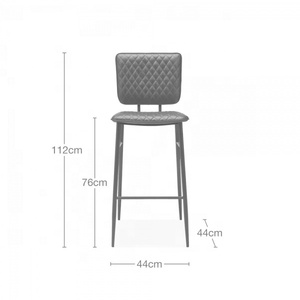 Silla de Bar de metal de hierro de diseño clásico con asiento de cuero genuino negro, silla de bar con respaldo alto para cafetería, cantina, restaurante y pub - Product Image 6