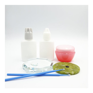 Apprêt pour extension de cils Apprêt pour cils en gros Pré-traitement 15ml Apprêt pour cils sans alcool au parfum de banane parfait et durable - Product Image 5