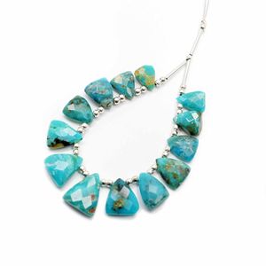 Turquoise naturelle de l'Arizona Sleeping Beauty à facettes perles en vrac en forme de trillion pour la fabrication de bijoux-perles de pierre - Product Image 1