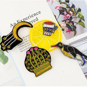 fashion animals cute bee brooches - hand embroidery bullion wire - Product Image 2