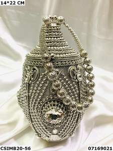 Sac de soirée élégant d'embrayage en métal de dames de concepteur faites à la main pour des mariages et une utilisation nuptiale - Product Image 3