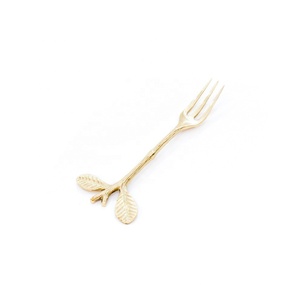 High Quality Wedding <b>Dessert</b> Spoon Tableware Brass Golden Twig Handle With Double Leaves <b>Dessert</b> Spoons - Product Image 3