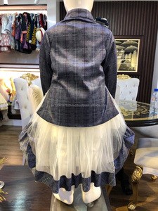 Manteau long avec robe en filet, magnifique design, robe magnifique - Product Image 3