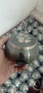 BRASSWORLD INDIA URNA FUNERARIA PARA MASCOTAS ANTHRACITE GREY SINGLE PAW ODYSSEY Modelo Estilo Americano BWI-786-211 Artículos Funerarios Premium - Product Image 3