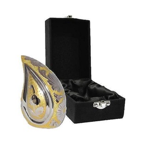 Crème classique en forme de larme en laiton, offre spéciale, qualité supérieure, existe en vente en gros - Product Image 1