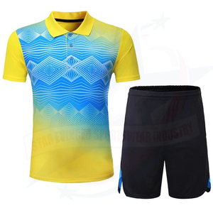 Ensemble de vêtements de tennis personnalisable pour hommes Équipement d'entraînement respirant Technique de sublimation avant Tailles Plus Sport Style Nom de l'équipe - Product Image 2