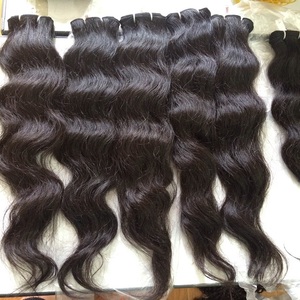 Extensions de cheveux humains vierges Remy de qualité supérieure, non traités, couleur naturelle, cuticules alignées, double trame, provenant de temples d'Inde du Sud - Product Image 2