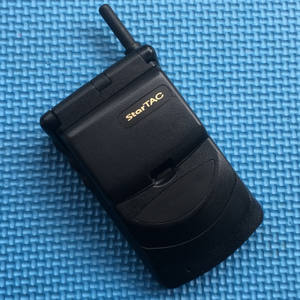 Téléphone Mobile Classique à Clapet <span class=keywords><strong>Ancien</strong></span> Débloqué Très Vendu Startac 130 pour <span class=keywords><strong>Motorola</strong></span>, Téléphone Portable GSM - Product Image 5