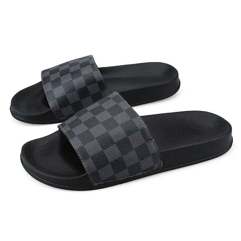 New Arrival Summer Fashion Men Sandals Brand Logo Big Size Casual Men Slippers Breathable Anti-slip