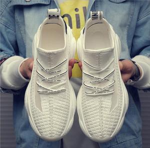 New <span class=keywords><strong>Yeezy</strong></span> 350 V2 Fashion Men Trainers Casual shoes 2020 - Product Image 4