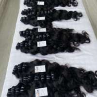 Cheveux Indiens Bruts Remy Vierge Ondulés Lisses 100% Naturels Tissage de Cheveux Humains Bouclés Non Traités avec Cuticules Alignées