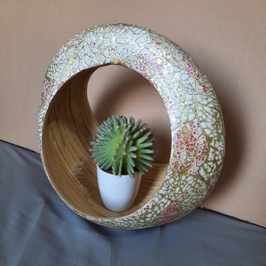 Plateau décoratif en bambou perforé, laque, rond pour fruits et aliments, de taille unique, OEM ODM, fabriqué au Vietnam - Product Image 2