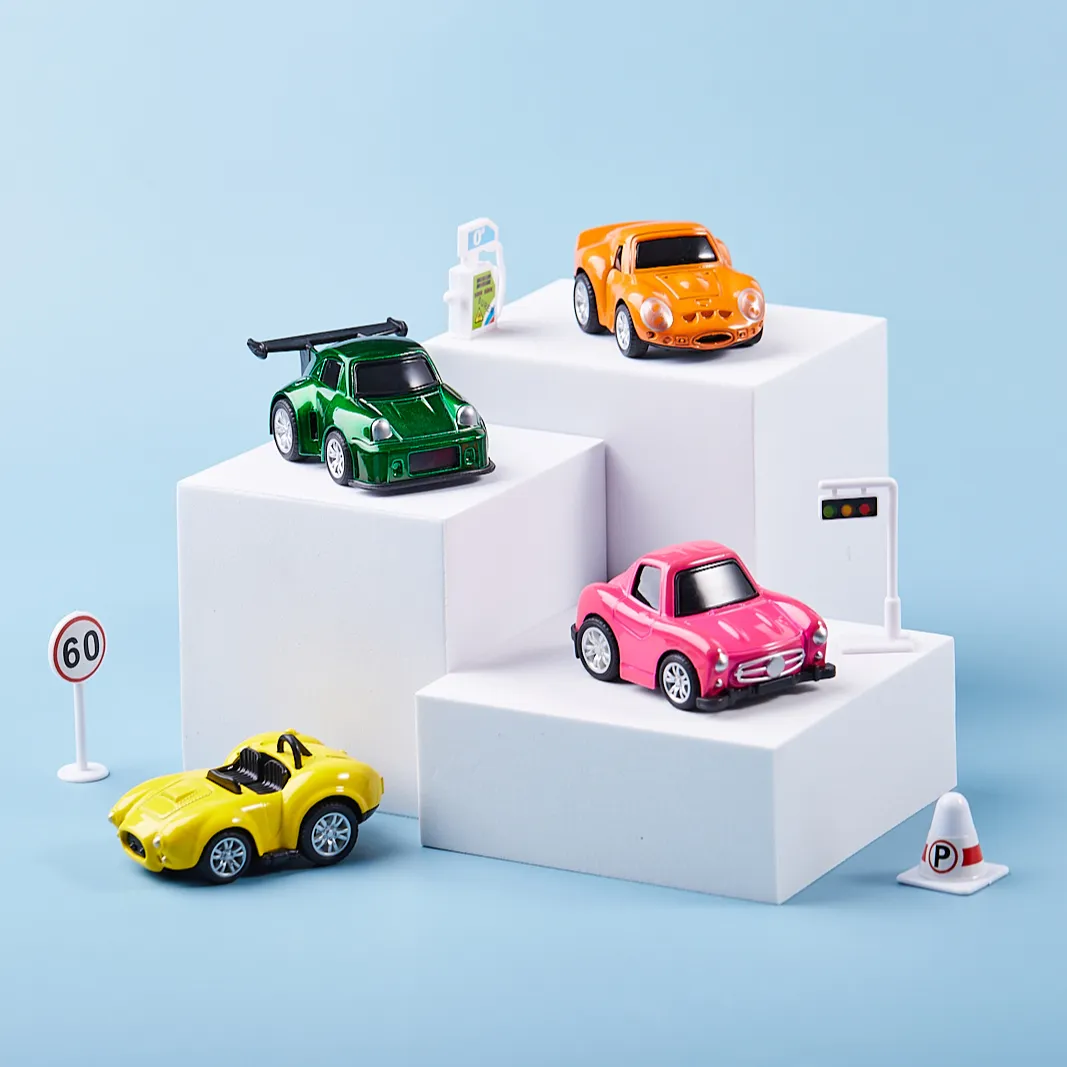 Diecast alloy pull-back model vehicle 1/43 mini scale children toy high quality Chinese car toy best gift for kids