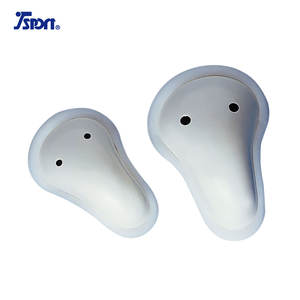 Copa protectora ligera de PE/PVC para deportes Tamaño 110x160mm - Product Image 2