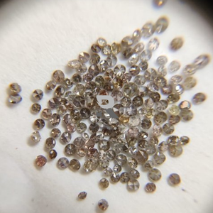Diamantes Sueltos Naturales de Corte Brillante Redondo de 0.10 a 0.50 Quilates, Color Marrón, Certificados por IGI, Muy Buena Simetría y Corte - Product Image 2