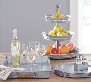 Bandeja DE SERVICIO DE Metal galvanizado hecha a mano de alta calidad, manijas de madera, diseño de forma personalizada, cantidad a granel de India para exportación - Product Image 4