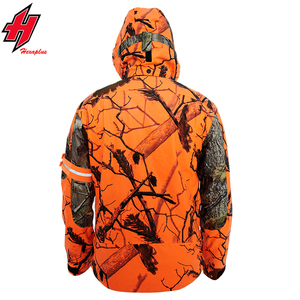 Chaqueta de caza con bolsa de juego Chaqueta de caza de camuflaje Último diseño a la venta Chaqueta de caza Invierno - Product Image 6