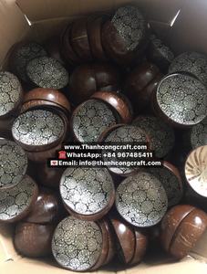 Ventes en gros de bols en noix de coco laqués écologiques faits à la main en provenance du Vietnam - Product Image 4