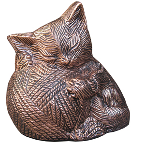 Cat Shape Brass Cremation Urn Pet <b>Ashes</b> Memorial <b>Keepsake</b> Decorative Metal Urn Animal <b>Ash</b> Storage Funeral Container - Product Image 2
