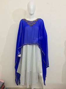 ผ้าคลุมไหล่ปักเลื่อมลูกปัดสวยงามแบบใหม่ ขายดีที่สุด ทรงยาวแบบติดกระดุม ไซส์ใหญ่ ทรงบ็อกซี่ - Product Image 3