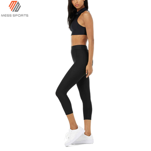 Black 2 Piece Yoga Set High Waist Seamless <b>Crop</b> <b>Top</b> And Calf-Length Leggings Workout Wear Fitness Clothes - Product Image 2