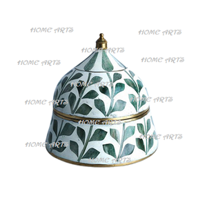 Diseño pintado Latón Buffet Plato para servir comida Diseño antiguo Forma redonda Cazuela para servir Olla caliente al precio más barato - Product Image 1