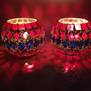 ที่ยึดเชิงเทียนโมเสคแก้วสีแดง - Product Image 1