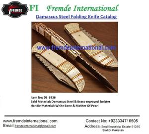 Couteau pliant en acier damas et mitre gravée en laiton Couteau pliant de poche de haute qualité fait à la main - Product Image 6