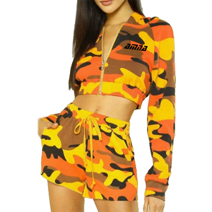 ชุดเสื้อฮู้ดเอวลอยสำหรับผู้หญิง,กางเกงขาสั้นผ้าฟลีซพิมพ์ลายแบบระเหิด - Product Image 3
