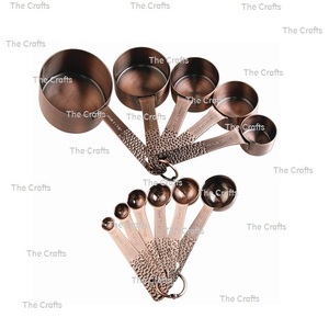 Ensemble de quatre tasses à mesurer en cuivre de différentes tailles avec un ensemble de tasses à mesurer de qualité supérieure à prix imbattable - Product Image 2