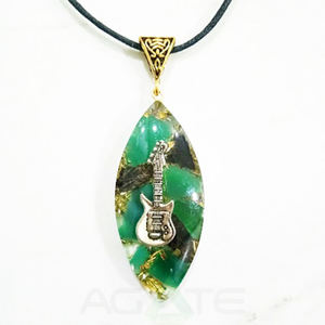 Colgante de orgonita Colgante de resina Collar de piedra natural con piano - Product Image 1