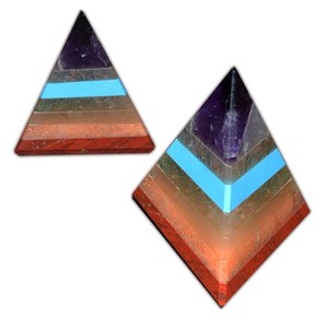 Comprar online Triángulo de Chakra Bonded: Triángulo de Chakra Bonded a la venta Piedras curativas naturales - Product Image 1