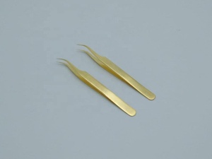 Pinzas para cejas de acero inoxidable de grado médico de alta calidad chapadas en oro para extensiones de pestañas fabricadas por nombre - Product Image 2