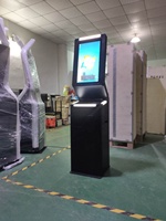 22-Zoll-Karten- und Ticketausgabe-Passleser-Scanner Kundenlösungsgerät Hersteller Flughafen-Selbstbedienungs-Hotel-Check-in-Kiosk