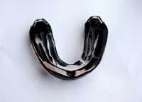Protège-dents unisexe de haute qualité, professionnel, en gel + gomme + silicone, taille/couleur/logo personnalisables, pour le kick boxing, l'entraînement MMA, haut de gamme