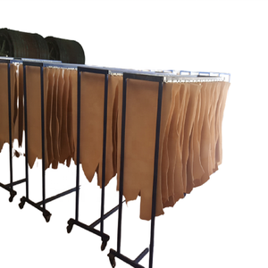 Semelles en cuir noir de qualité supérieure avec une conception de courbure super forte pour le confort et la durabilité - Product Image 4