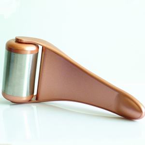 ¡Buque insignia! Rodillos de cara fría, rodillo de hielo de refrigeración de <span class=keywords><strong>la</strong></span> piel para <span class=keywords><strong>la</strong></span> cara, Etiqueta Privada - Product Image 2