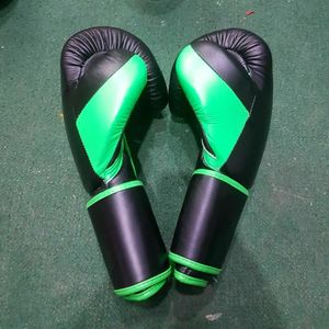 Gants de boxe d'entraînement professionnel fermeture à boucle à crochet Type Pro nouveau Design gagnant Sparring respirant gants de boxe en cuir PU - Product Image 5