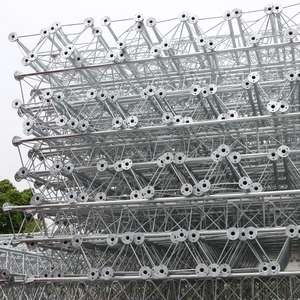 Tour en acier galvanisé à chaud pour ligne de transmission de télécommunications, matériau SS400/Q235, normes JIS H8641/ASTM A123 - Product Image 2