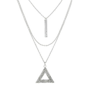 2024 à la mode femmes INS pendentif collier délicat papillon clavicule courte chaîne doux blanc argent bleu pour les fêtes à la mode - Product Image 1