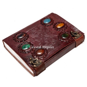 หินหลาย Hand Made Leather Journals - Product Image 1