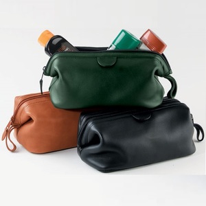 Trousse à maquillage en cuir PU, sac cosmétique de voyage avec fermeture éclair - Product Image 1