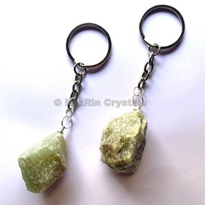 Natural rough <b>crystal</b> keychain Transparent green keychain 30-45mm <b>crystal</b> <b>key</b> <b>ring</b> Wedding favor keychain Transparent Green - Product Image 1